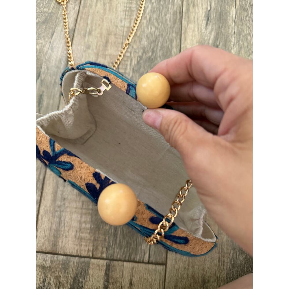 Vintage Cork Clutch Bag Tan Blue Floral Embroidered Kiss Lock Chain Strap - Picture 5 of 8
